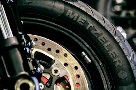 lốp xe Metzeler